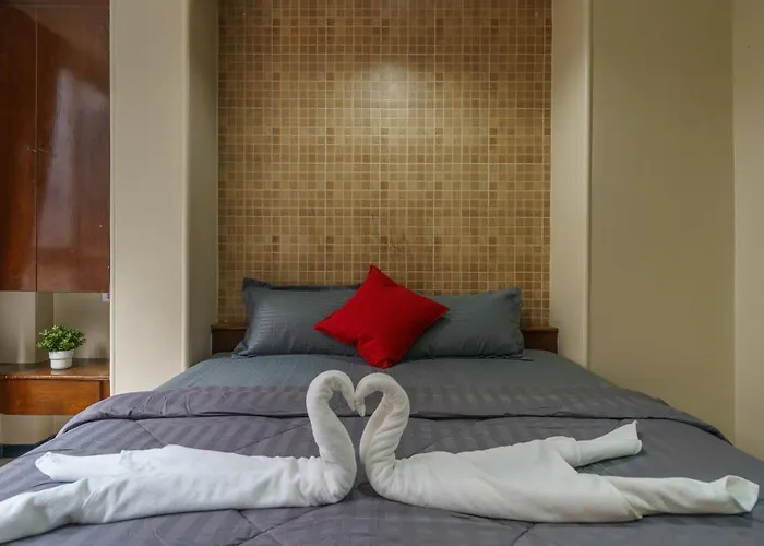 Cheqinn Bed Sukhumvit 4 Nana Plaza Hotel Bangkok