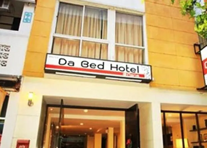 Hotel Cheqinn Bed Sukhumvit 4 Nana Plaza Bangkok